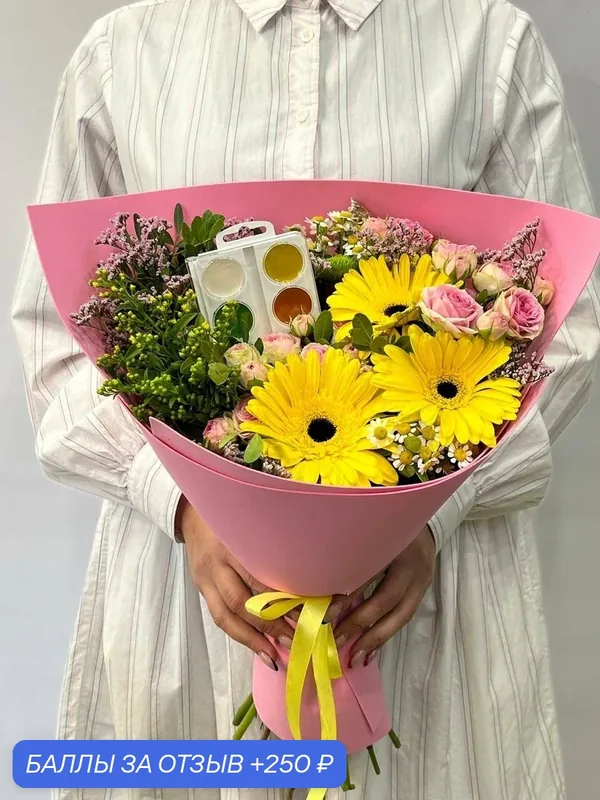 Букет Romashka Flowers "Школьный", высота 50 см, из гербер, роз, эустомы, хризантем, зелени, канцелярии — Romashka, 250 баллов за отзыв Яндекс Маркет
