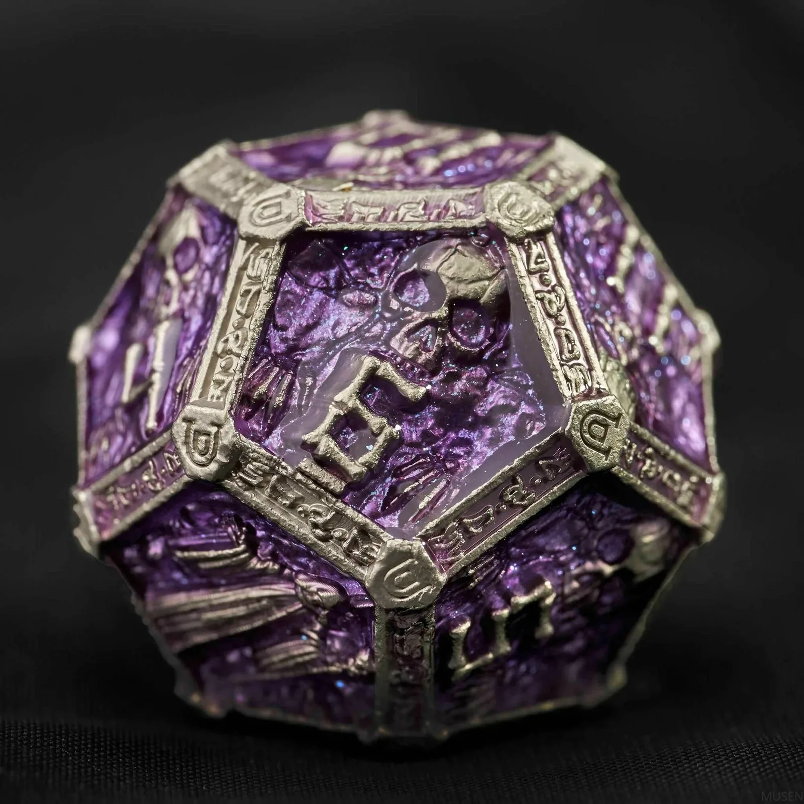 Набор кубиков для D&D (Dungeons and Dragons, ДнД), "Undead Dice", 7 шт — скидка по промокоду Яндекс Маркет