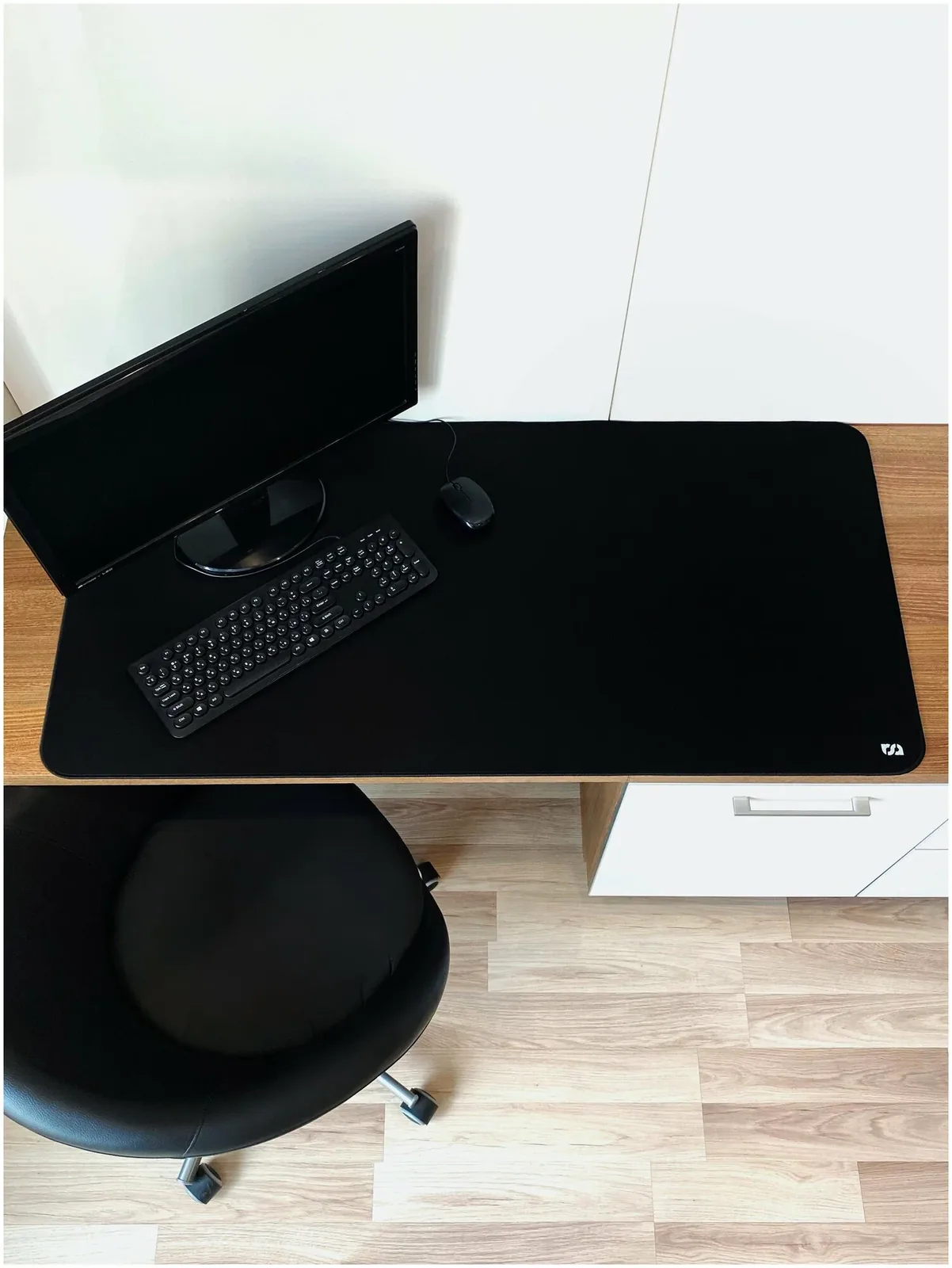 Коврик для мыши Limited edition - Total black / Gaming XXXL - [1200x600] YZ — скидка по промокоду Яндекс Маркет